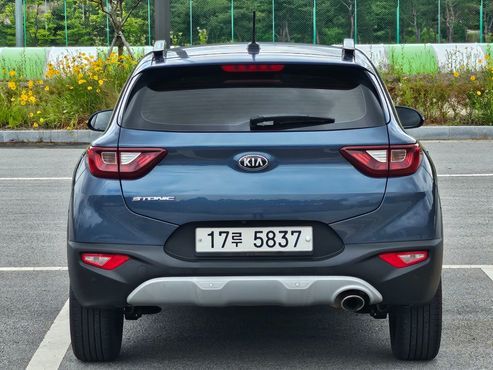 Kia Stonic Diesel 1.6 Deluxe — пробег 174 051 км — фото 5 из 5