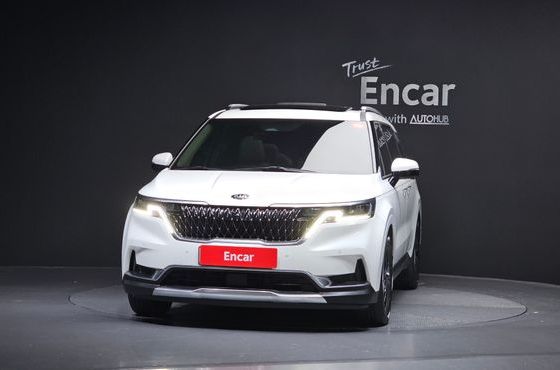 Kia Carnival 9-Seater Signature — пробег 133 663 км — фото 3 из 5