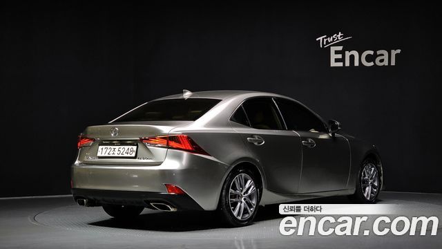 Lexus IS из Кореи Encar