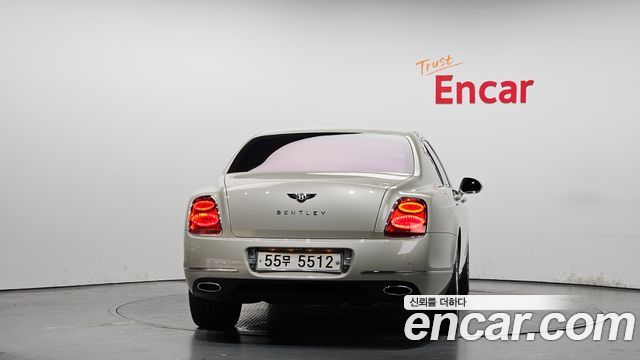 Bentley Flying Spur из Кореи Encar