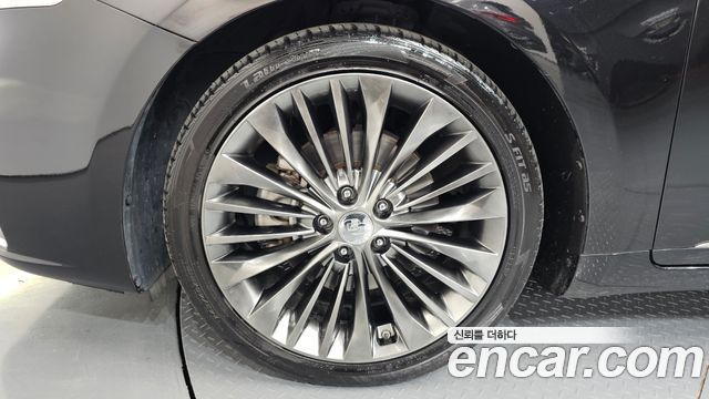 Kia K7 из Кореи Encar