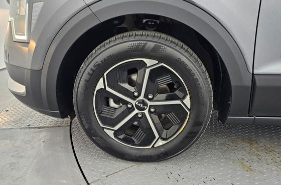 Kia Niro Trendy — пробег 30 922 км — фото 5 из 5