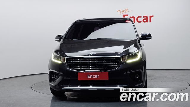 Kia Carnival из Кореи Encar