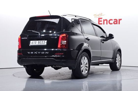 Ssangyong Rexton 2.0 2WD RX5 Deluxe — пробег 159 354 км — фото 2 из 5