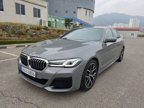 BMW 5-Series 530i xDrive M Sport Package — пробег 80 800 км — фото 4 из 5