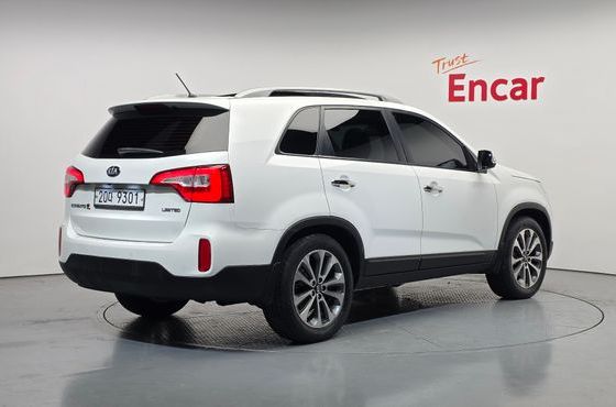 Kia Sorento Diesel 2.0 2WD Limited — пробег 116 947 км — фото 2 из 5