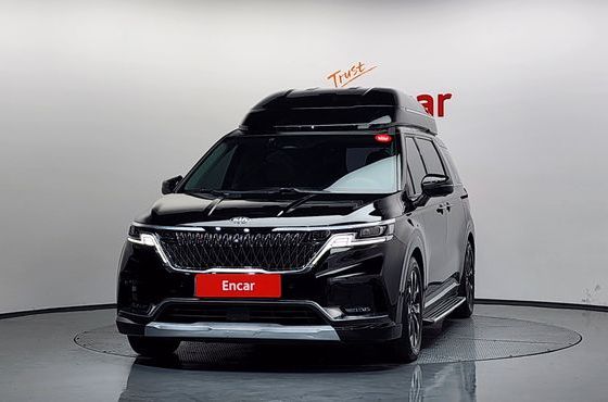 Kia Carnival 9-Seater Hi-Limousine Signature — пробег 147 085 км — фото 3 из 5