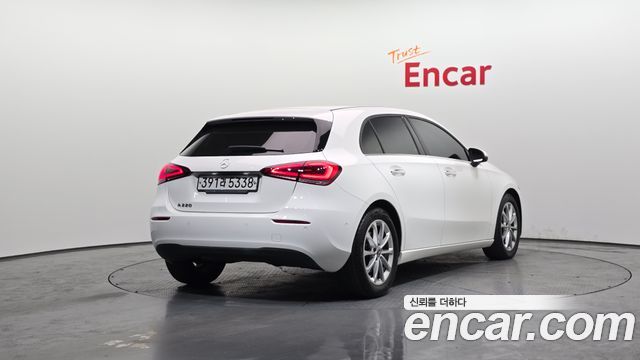 Mercedes-Benz A-Class из Кореи Encar