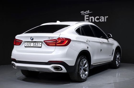 BMW X6 xDrive 30d — пробег 185 291 км — фото 2 из 5