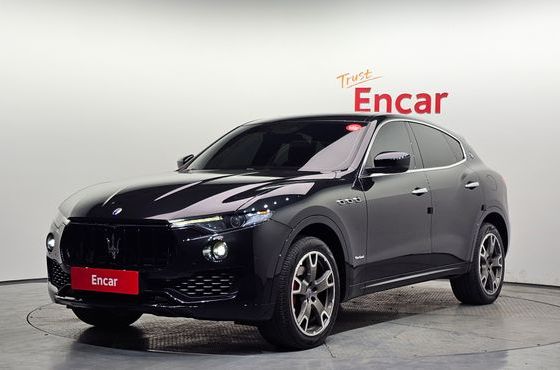 Maserati Levante 3.0 AWD GranSport — пробег 121 673 км — фото 1 из 5