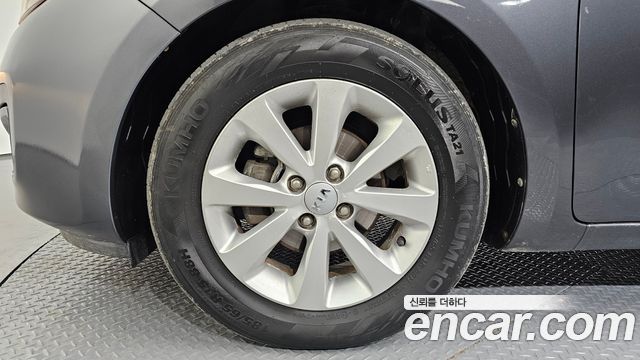 Kia pride 1.6 GDI Sedan Luxury — пробег 76 683 км — фото 5 из 5