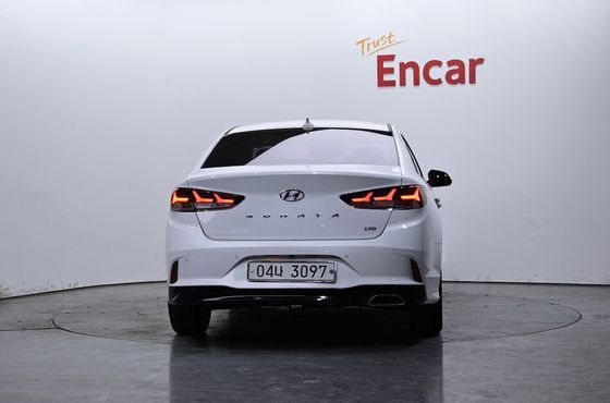 Hyundai Sonata 1.7 Diesel Smart — пробег 223 901 км — фото 4 из 5