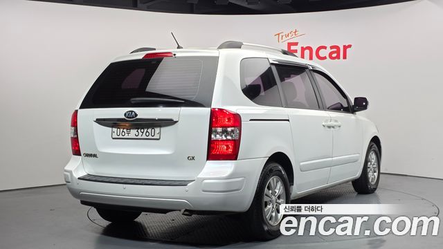 Kia Carnival из Кореи Encar