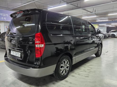 Hyundai Starex 11-Seater Wagon Modern Special — пробег 61 856 км — фото 4 из 5