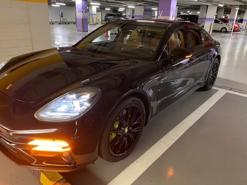 Porsche Panamera 2.9 AWD E-Hybrid — пробег 60 000 км — фото 2 из 5