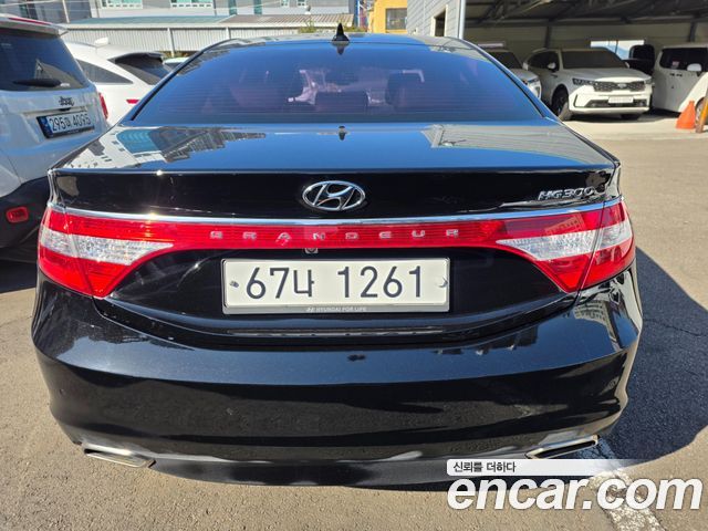 Hyundai Grandeur HG300 Premium — пробег 79 000 км — фото 4 из 5