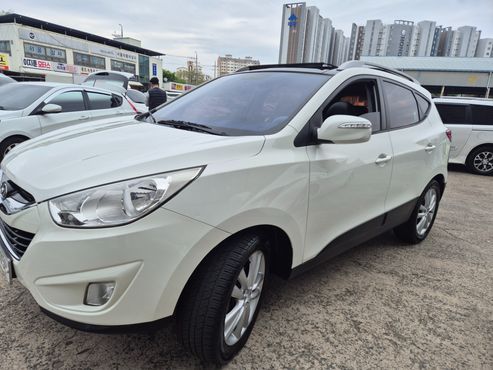 Hyundai Tucson Diesel 2WD LX20 Premier — пробег 123 878 км — фото 3 из 5