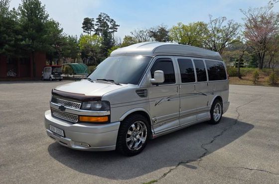 Chevrolet Express Van 5.3 AWD — пробег 159 325 км — фото 3 из 5
