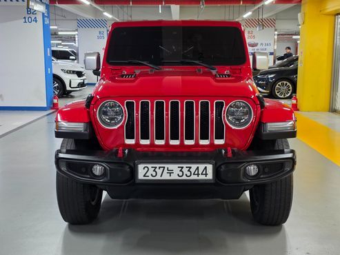 Jeep Wrangler 2.0 Overland 4Door — пробег 56 131 км — фото 2 из 5