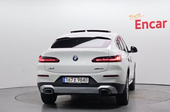 BMW X4 xDrive20i xLine — пробег 39 721 км — фото 4 из 5