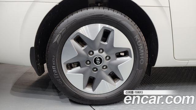 Hyundai Staria из Кореи Encar