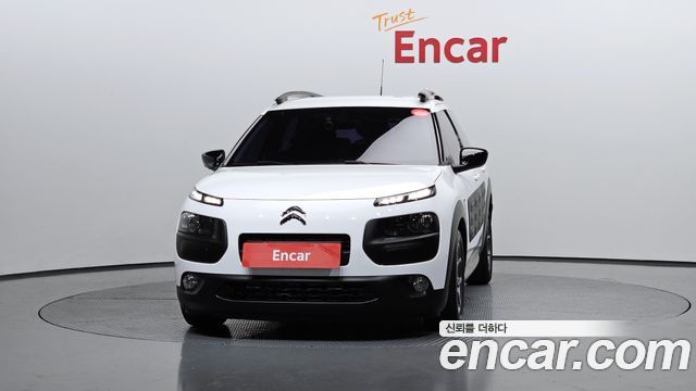 Citroen-DS C4 CACTUS 1.6 BlueHDi Feel — пробег 70 979 км — фото 3 из 5