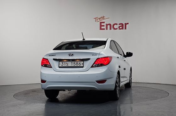 Hyundai Accent 1.4 VVT Premium — пробег 106 187 км — фото 4 из 5
