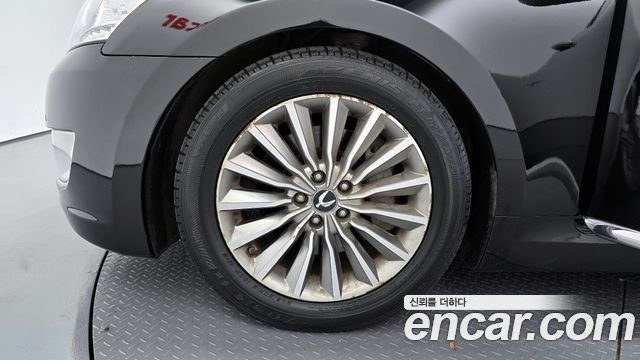 Hyundai Equus из Кореи Encar