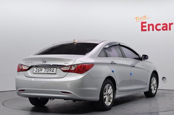 Hyundai Sonata LPI Premier — пробег 179 141 км — фото 2 из 5