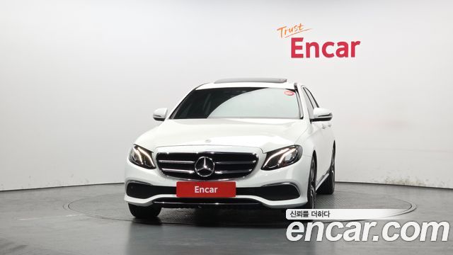 Mercedes-Benz E-Class из Кореи Encar