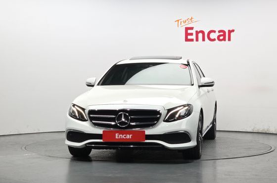 Mercedes-Benz E-Class E250 Avantgarde — пробег 97 935 км — фото 3 из 5