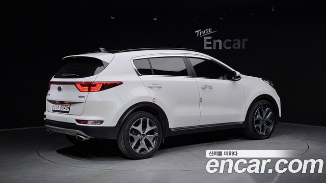 Kia Sportage из Кореи Encar
