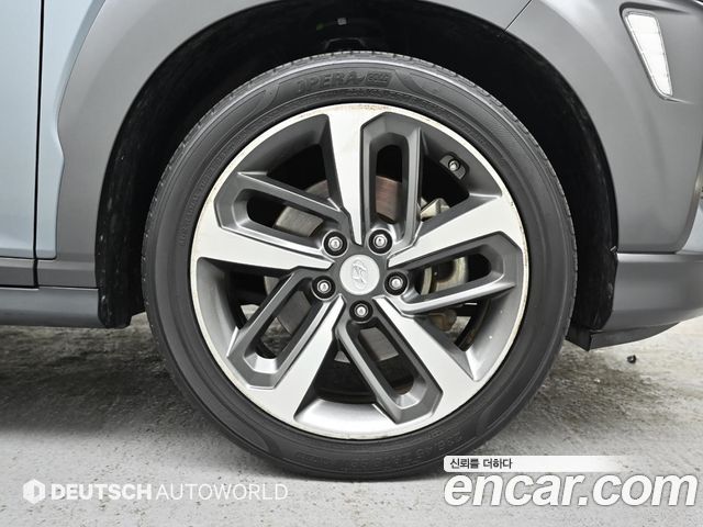 Hyundai Kona из Кореи Encar