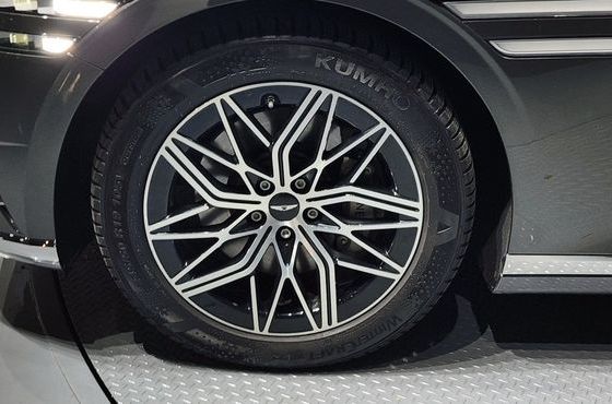 Genesis G90 Gasoline 3.5 Turbo AWD — пробег 75 992 км — фото 5 из 5