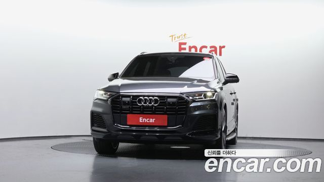 Audi Q7 55 TFSI Quattro Premium — пробег 105 724 км — фото 3 из 5