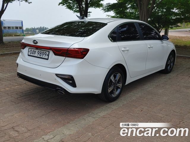 Kia K3 из Кореи Encar