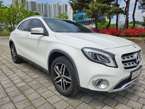 Mercedes-Benz GLA-Class GLA220 — пробег 185 640 км — фото 3 из 5