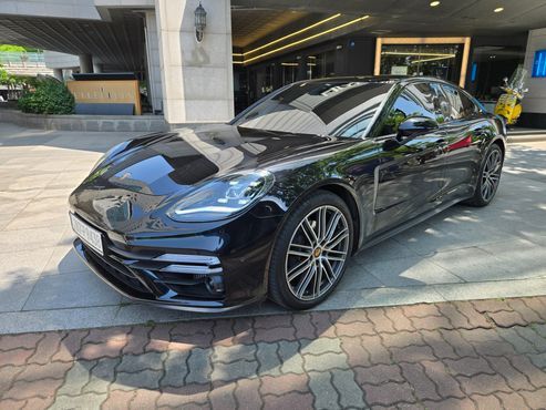 Porsche Panamera 2.9 AWD Platinum Edition — пробег 39 900 км — фото 1 из 5