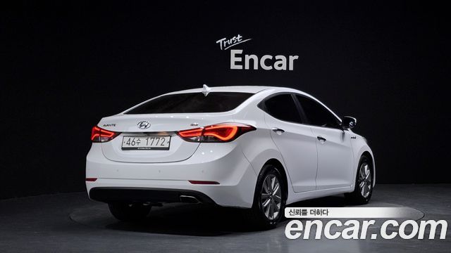 Hyundai AVANTE 1.6 VGT Modern Standard — пробег 169 622 км — фото 2 из 5