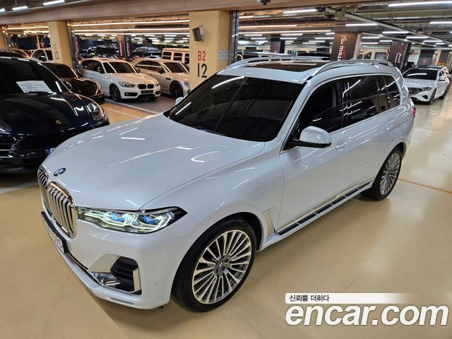 BMW X7 xDrive 30d Design Pure Excellent 6-Seater — пробег 87 020 км — фото 1 из 5