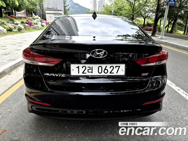Hyundai AVANTE из Кореи Encar