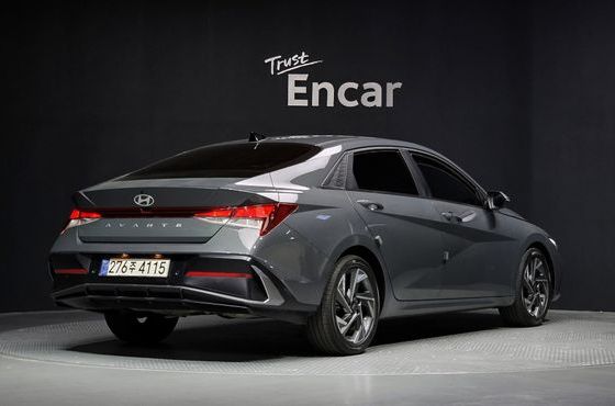 Hyundai AVANTE 1.6 Smart — пробег 11 809 км — фото 2 из 5