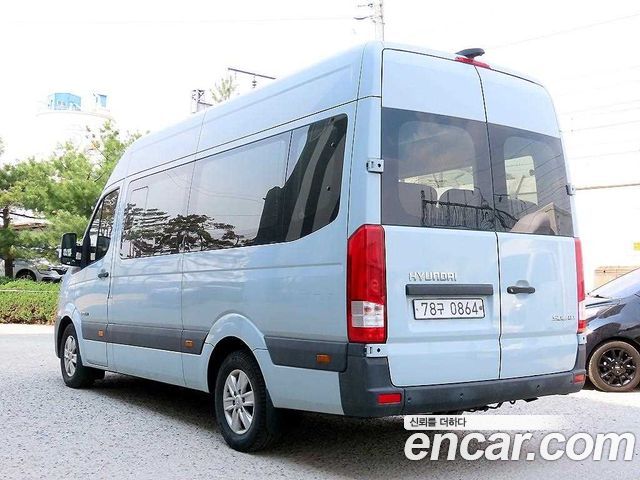 Hyundai Solati 15-seater Luxury — пробег 279 681 км — фото 3 из 5