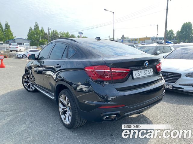 BMW X6 xDrive 30d — пробег 124 423 км — фото 3 из 5