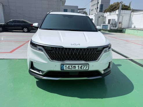 Kia Carnival 9-Seater Signature — пробег 68 000 км — фото 1 из 5