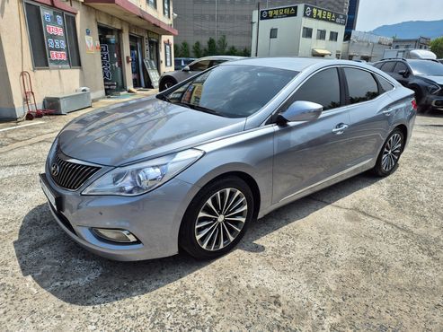 Hyundai Grandeur HG300 Premium — пробег 174 000 км — фото 1 из 5