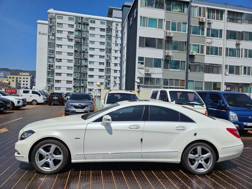Mercedes-Benz CLS-Class CLS350 BlueEFFICIENCY — пробег 131 597 км — фото 3 из 5