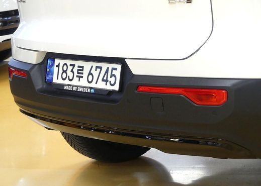 Volvo XC40 B4 R-Design — пробег 69 400 км — фото 4 из 5