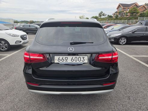 Mercedes-Benz GLC-Class GLC350e 4MATIC Premium — пробег 112 000 км — фото 4 из 5