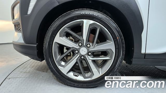 Hyundai Kona из Кореи Encar